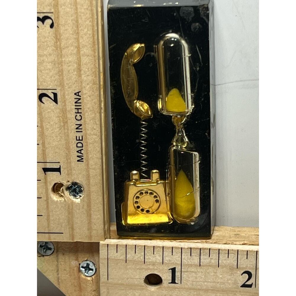Vintage Gold Telephone Hourglass Resin Desk Ornament Collectible Gift Decor